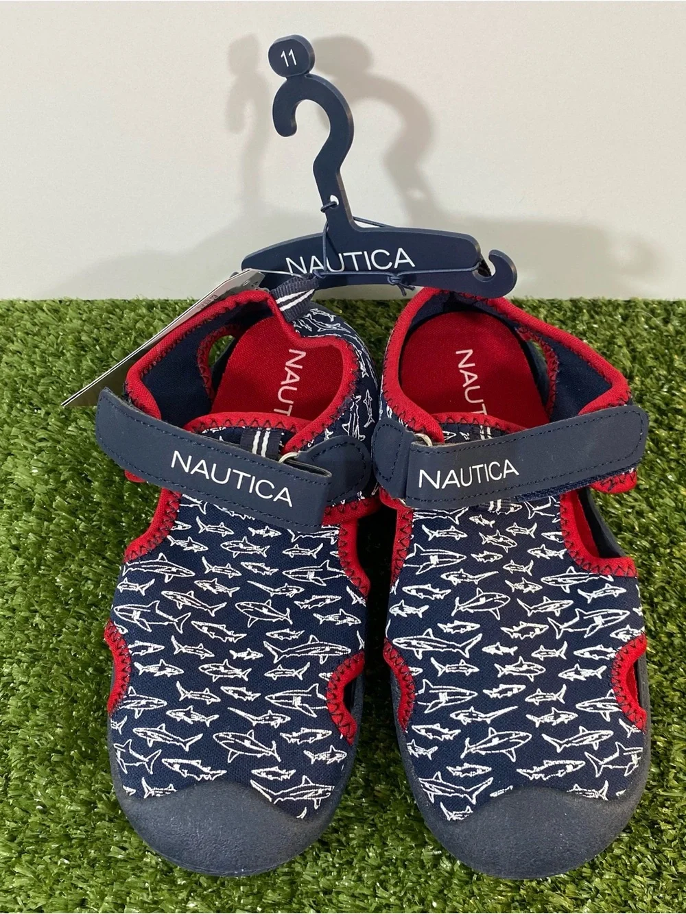 Nautica Water Shoes Little Kids Boys Girls Size 11 Blue Red Sharks Closed Toe